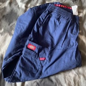 NEVER WORN DICKIES SCRUB PANTS.